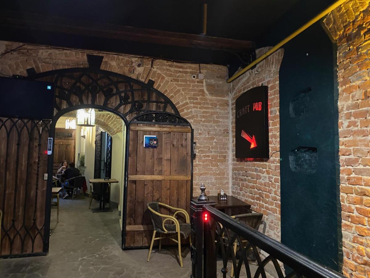 Апартаменти Королівські На Вулиці Лесі Українки 19 Leópolis Exterior foto